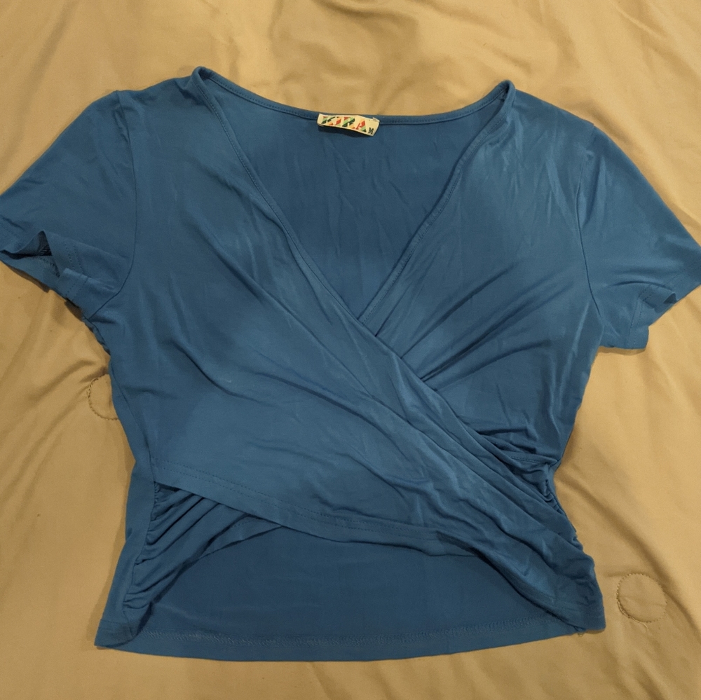 Deleting listing Friday! Wrap crop top